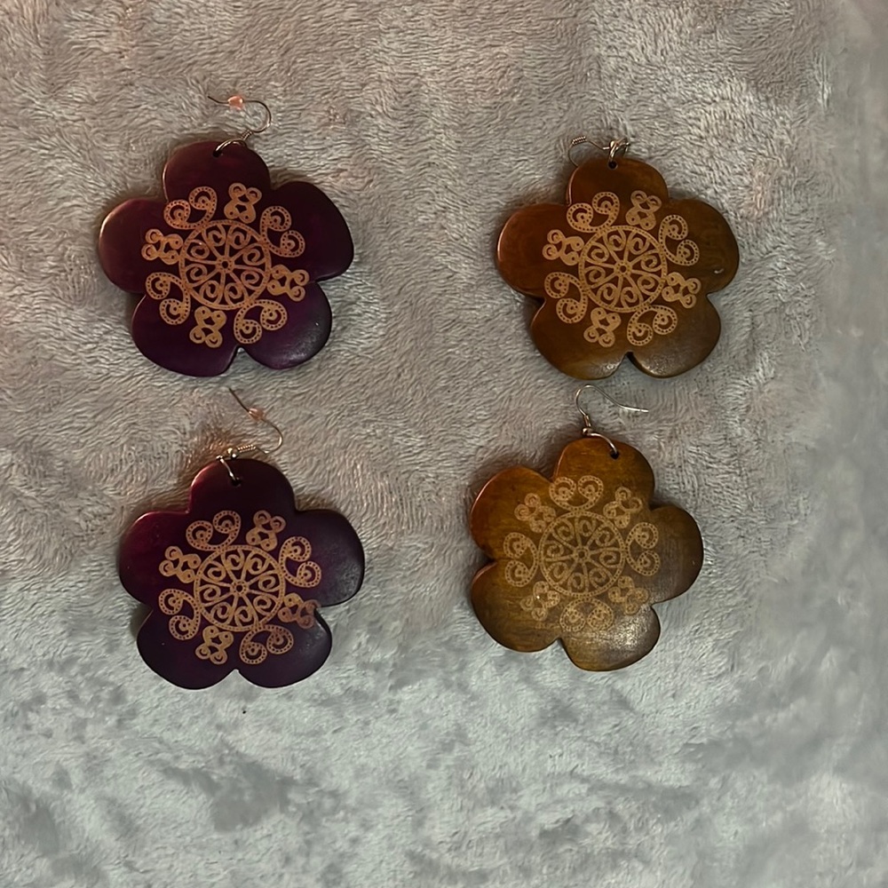 Purple set and brown set earrings